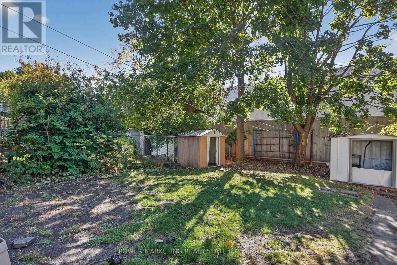 528 Mutual Street, Ottawa, ON