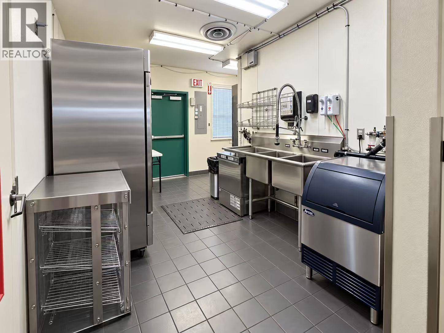 4467 Dunbar Street, Vancouver, BC