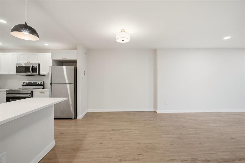 235 1 Snow Street, Winnipeg, MB