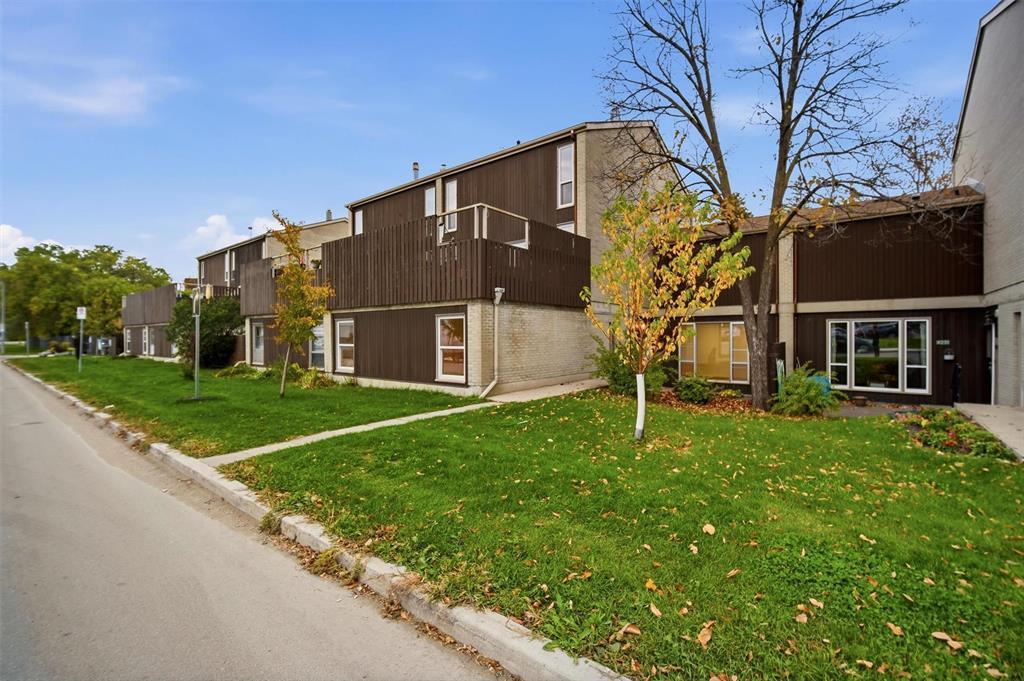 235 1 Snow Street, Winnipeg, MB