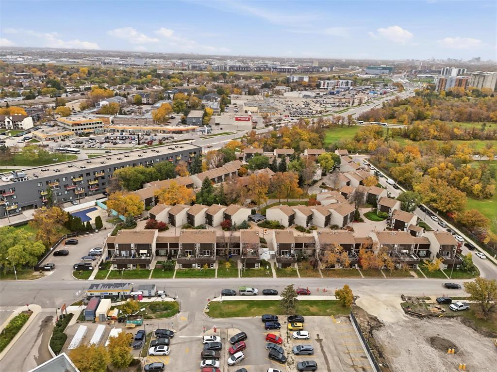 235 1 Snow Street, Winnipeg, MB