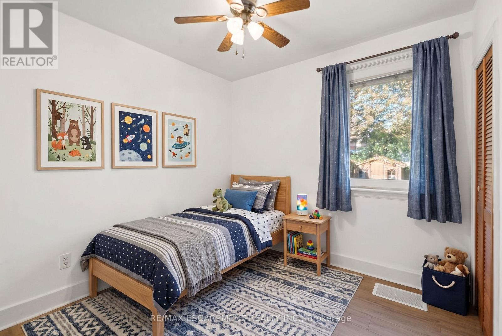 Virtually Staged - 248 Glenholme Avenue, Hamilton, ON
