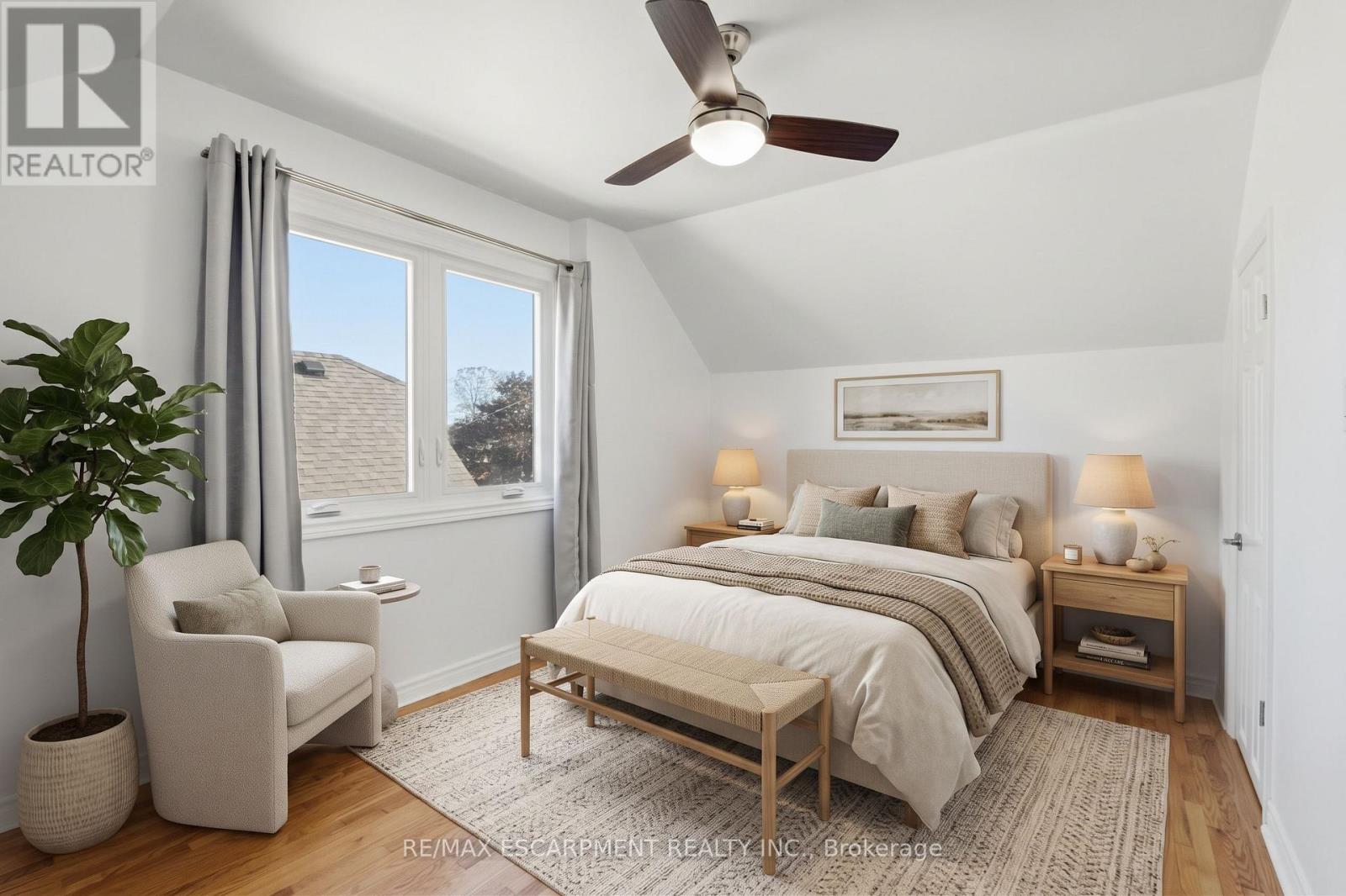 Virtually Staged - 248 Glenholme Avenue, Hamilton, ON