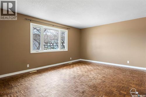 1008 7Th Avenue N, Regina, SK 