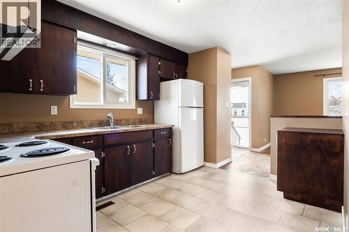 1008 7Th Avenue N, Regina, SK 