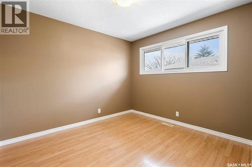 1008 7Th Avenue N, Regina, SK 