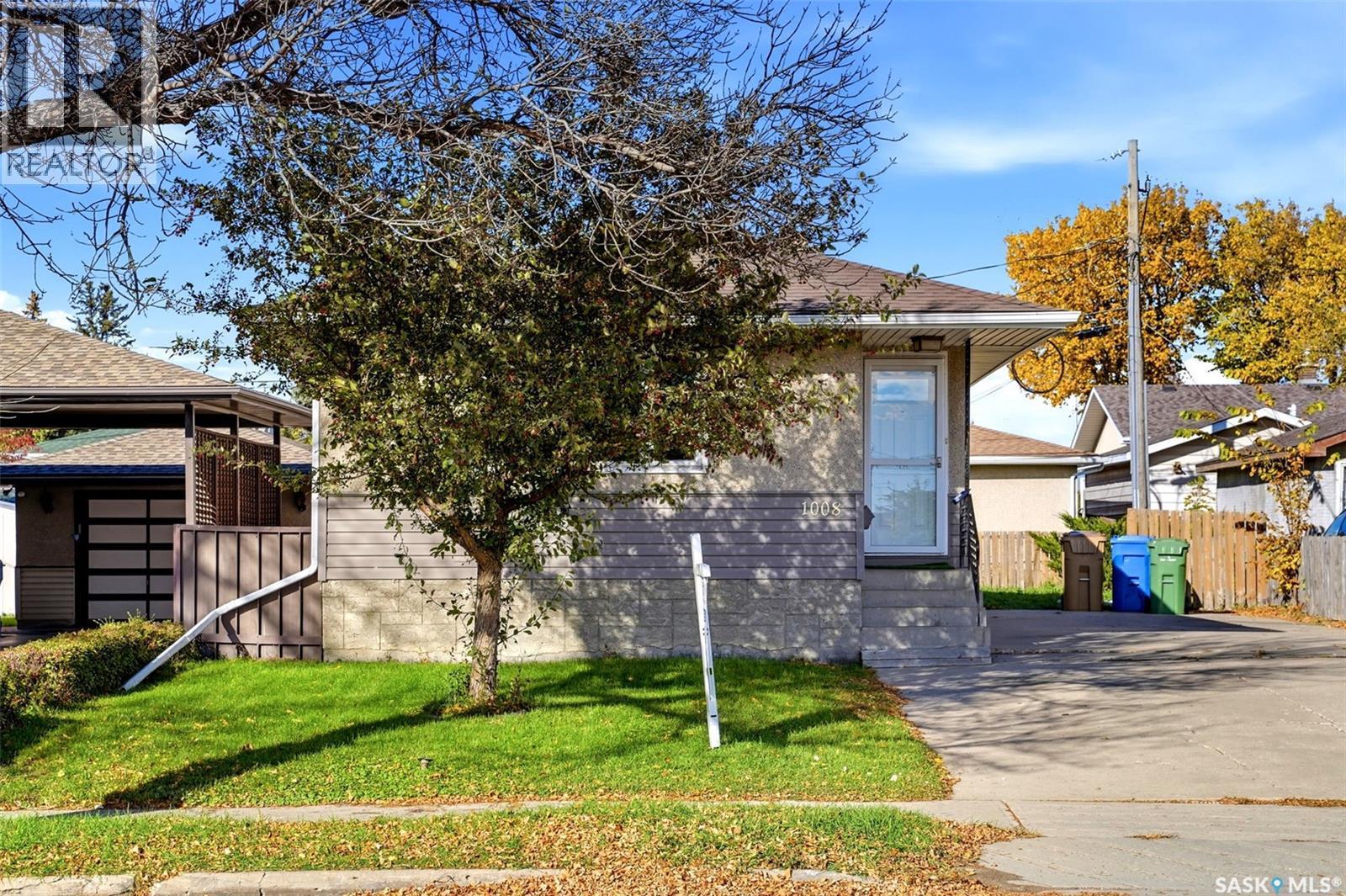 1008 7Th Avenue N, Regina, SK