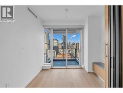 2403 1277 HORNBY STREET  Vancouver, BC V6Z 1W2