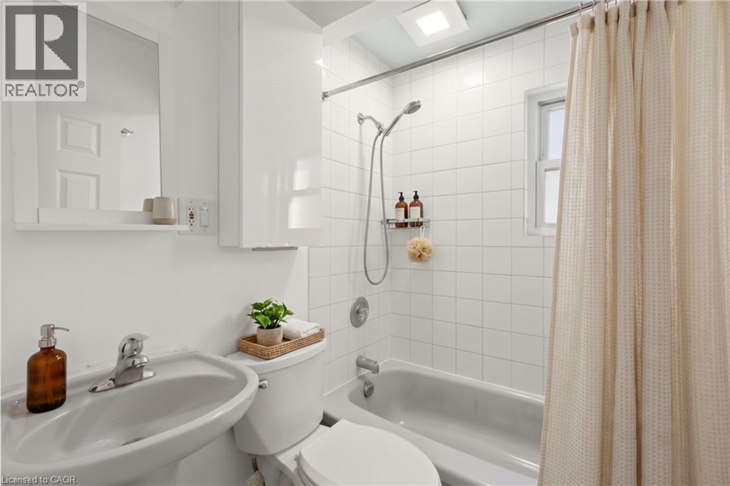 Virtually Staged - 248 Glenholme Avenue, Hamilton, ON