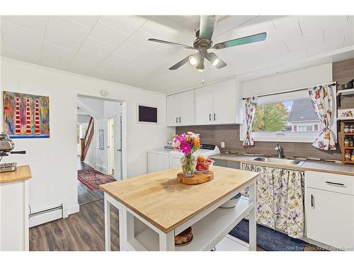 880 Barker St, Fredericton, NB 