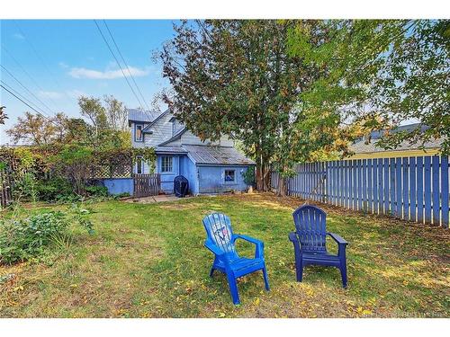 880 Barker St, Fredericton, NB 