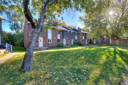 293 Place Samson Laval (Chomedey), QC H7W 3T8