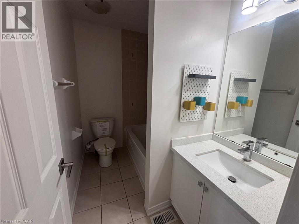 39 Newport Crescent, Hamilton, ON