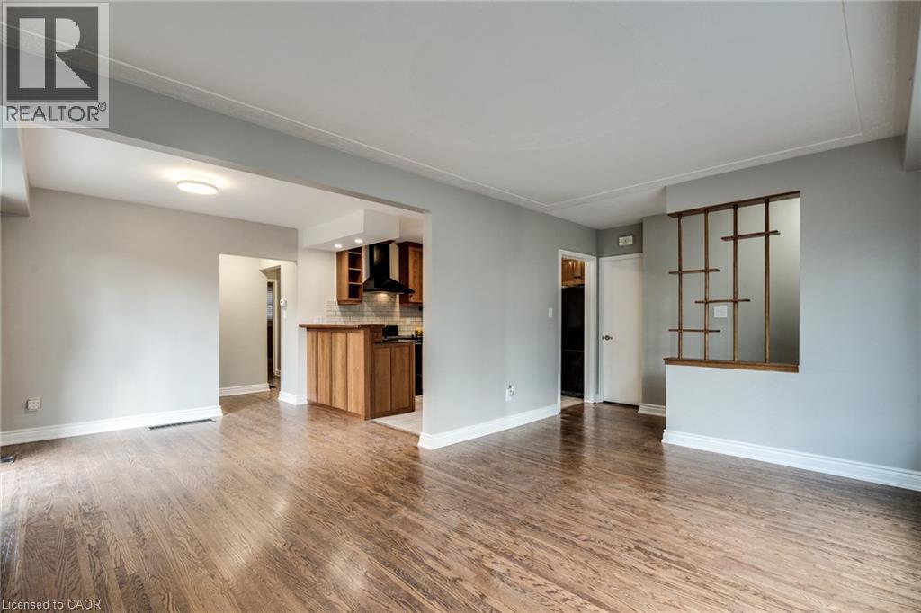 116 Mohawk Road W, Hamilton, ON
