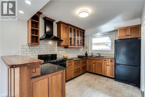 116 Mohawk Road W, Hamilton, ON 