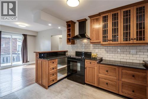 116 Mohawk Road W, Hamilton, ON 