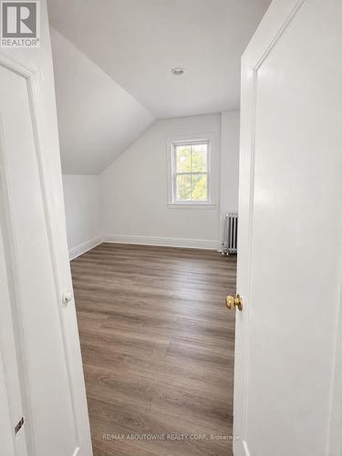 70 Wellington Street S, Hamilton, ON 