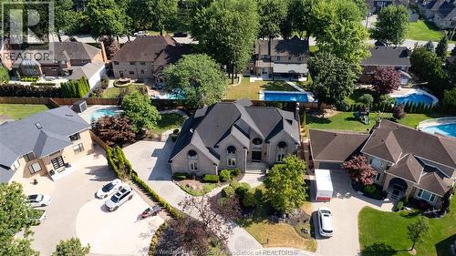 15 Fasan CRESCENT  Tecumseh, ON N8N 4L1
