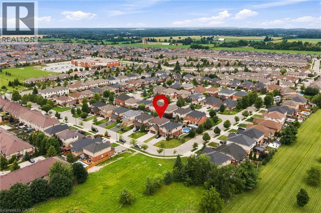 53 Valiant Circle, Binbrook, ON