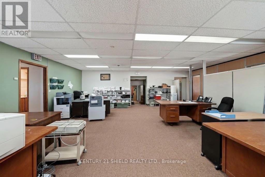 27 First Street E, Cornwall, ON