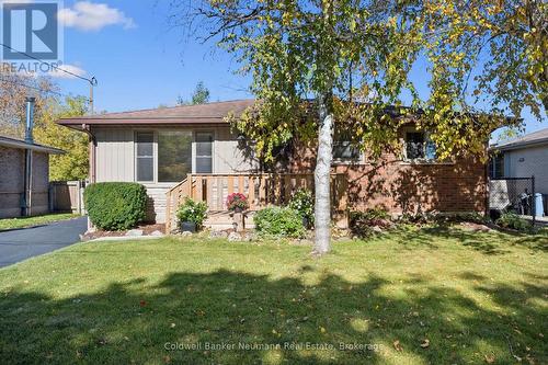 22 CARTER DRIVE  Guelph (Grange Road), ON N1E 1X7