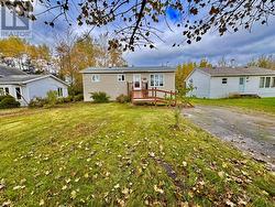 135 Grenfell Heights Grand Falls Windsor, NL A2A 2P8
