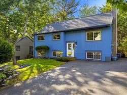 86 Bedford Hills Road Bedford, NS B4A 1J9