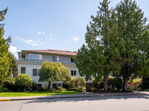 #304-9993 Fourth St  Sidney, BC V8L 2Z6
