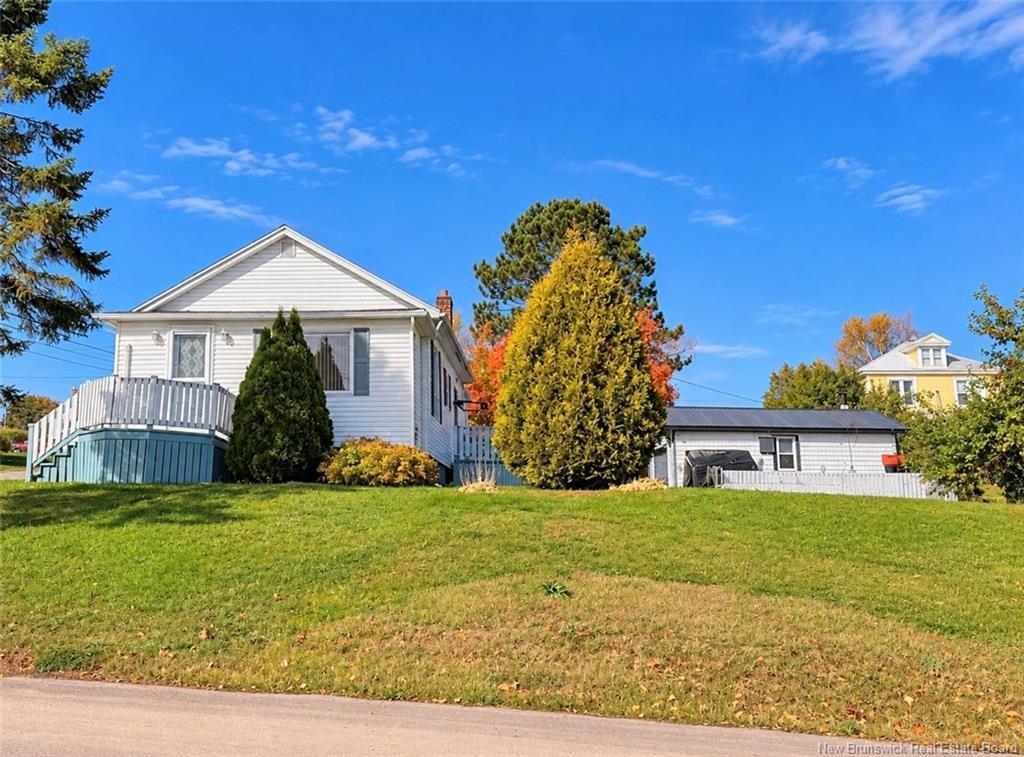 155 Melanson, Bathurst, NB