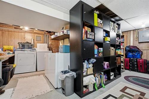 135 Mcmeans Ave, Winnipeg, MB 