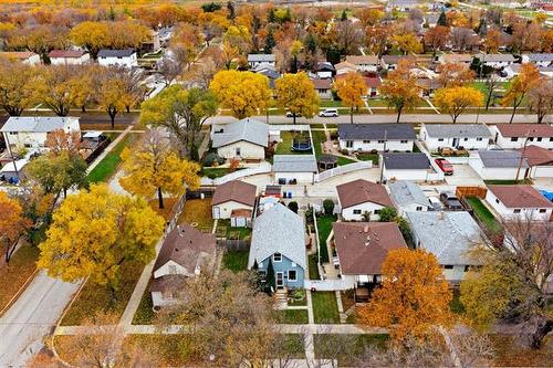 135 Mcmeans Ave, Winnipeg, MB 