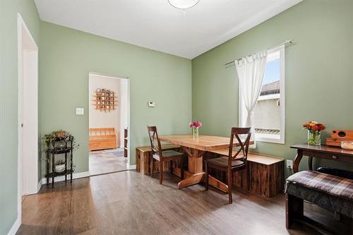 135 Mcmeans Ave, Winnipeg, MB 