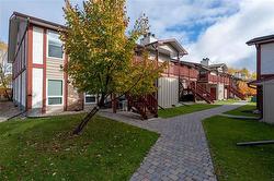 10-409 Oakdale DR  Winnipeg, MB R3R 0Z8