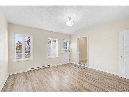 84 James St, Fredericton, NB 