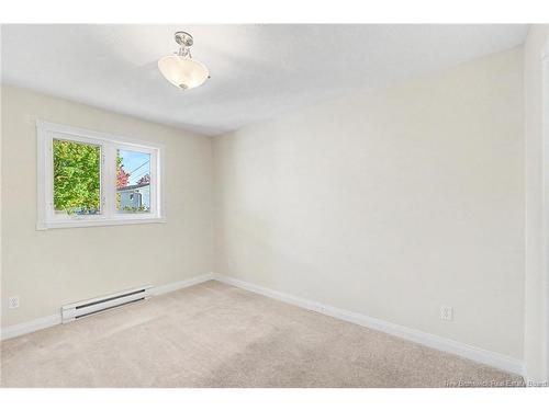 84 James St, Fredericton, NB 