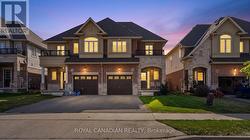 72 BOBOLINK ROAD  Hamilton, ON L9A 2P5