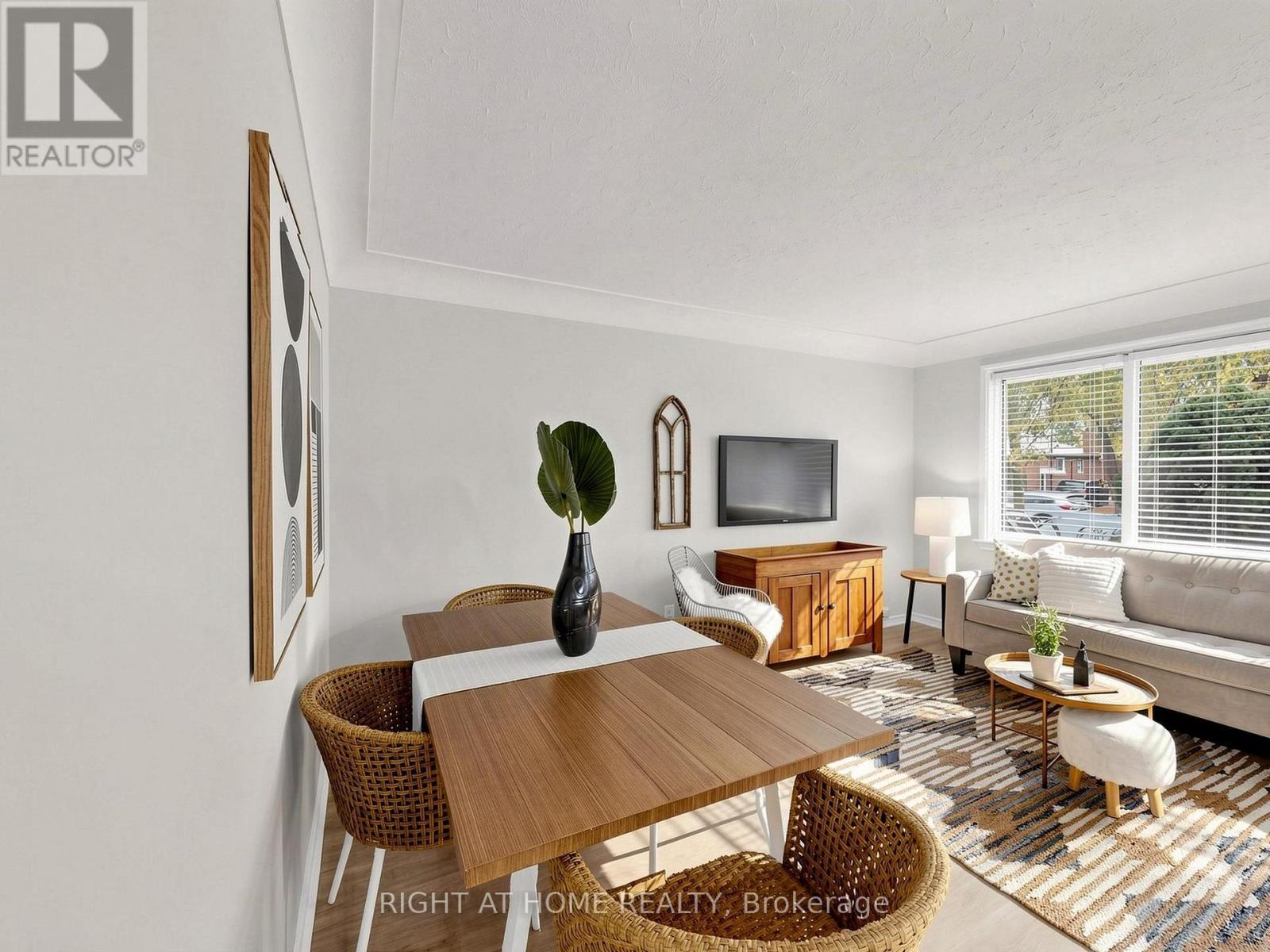 1 Welbourn Drive, Hamilton, ON