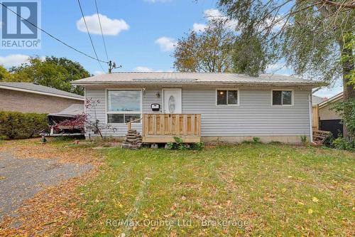 9 MCFARLAND DRIVE  Belleville (Belleville Ward), ON K8N 2X5