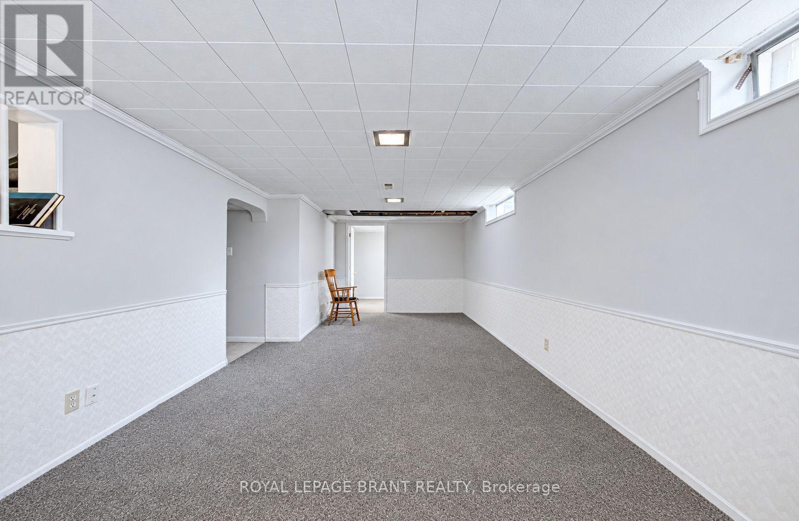 582 Grand Valley Drive, Cambridge, ON