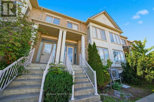 37 - 8900 BATHURST STREET  Vaughan, ON L4J 8A7