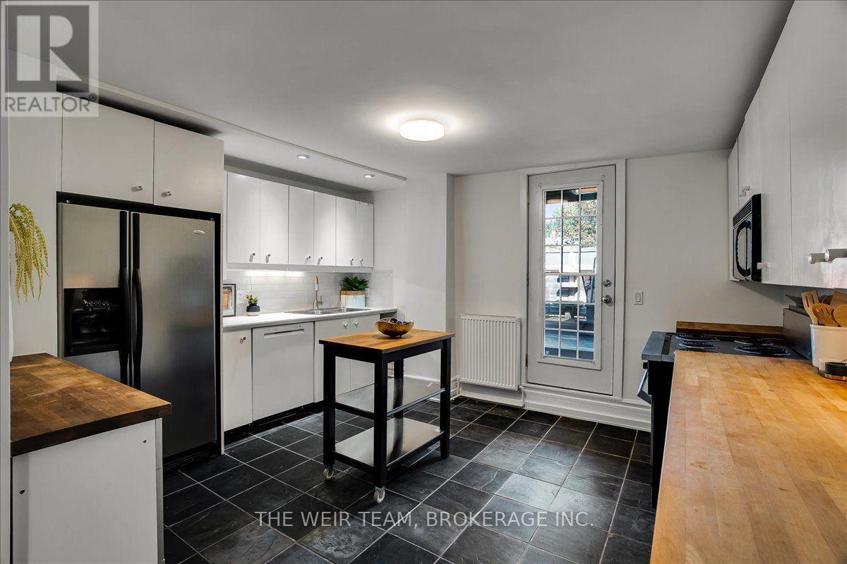 1394 Queen Street E, Toronto, ON