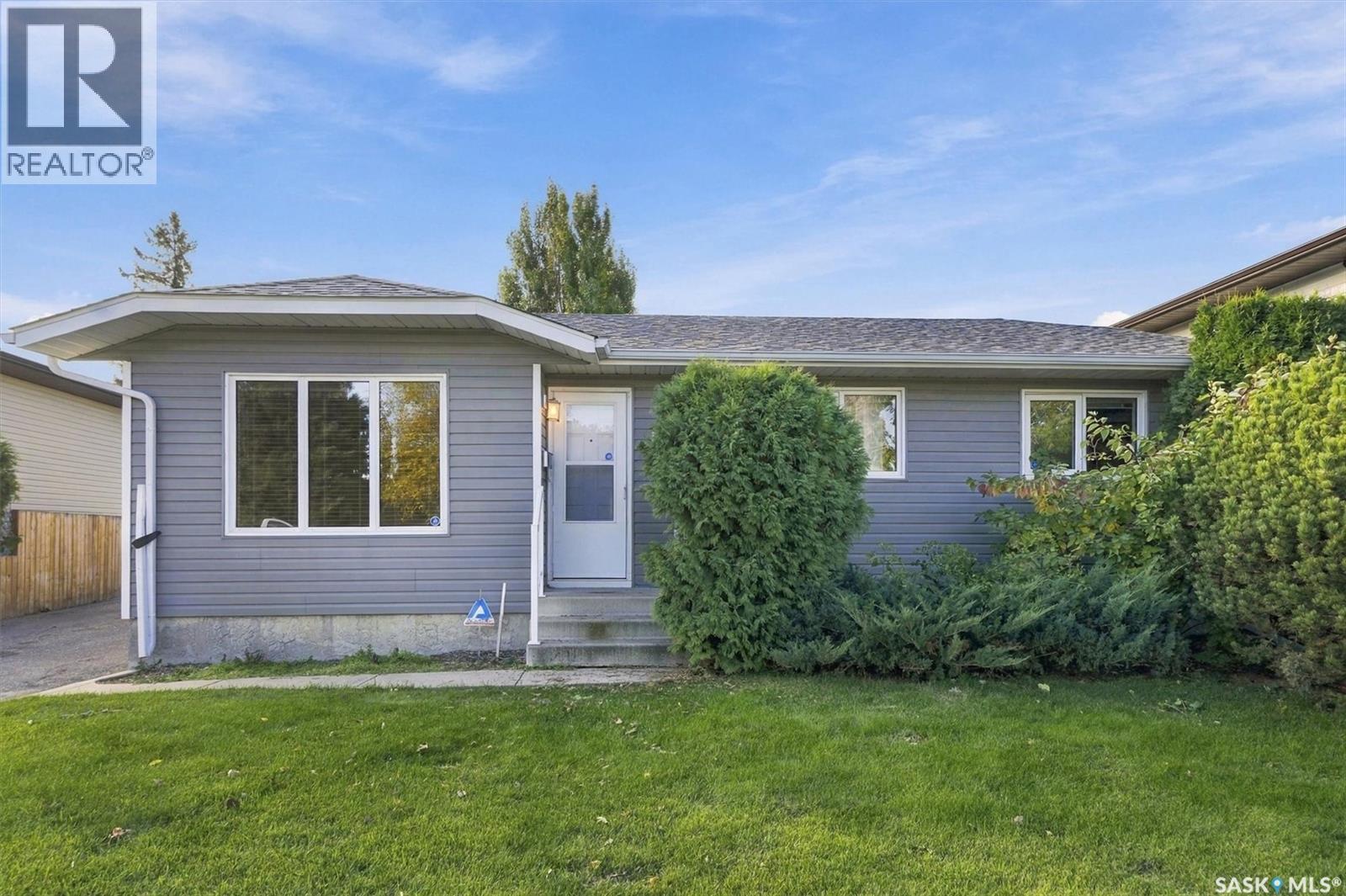 411 Nesbitt Way, Saskatoon, SK