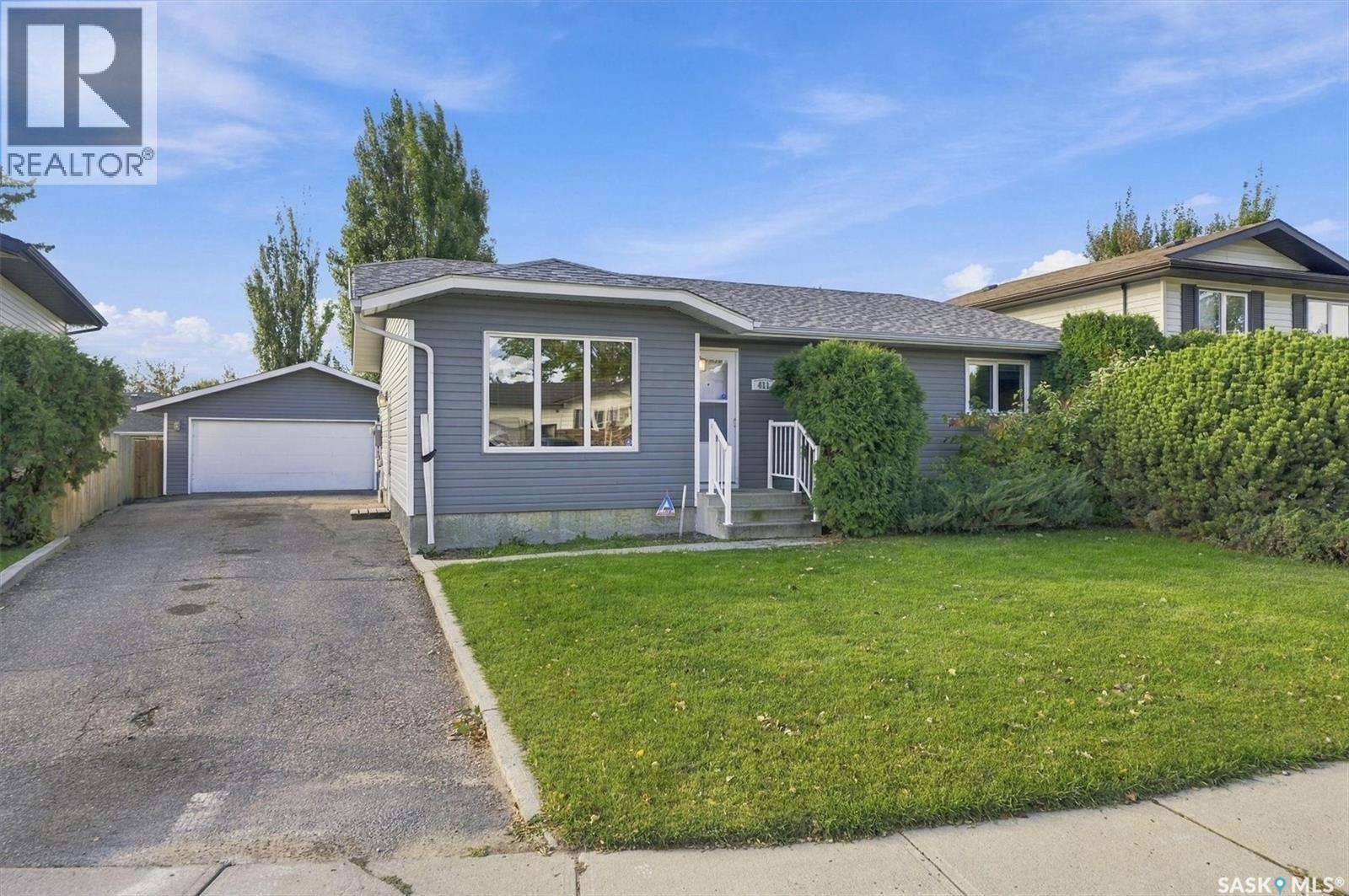 411 Nesbitt Way, Saskatoon, SK
