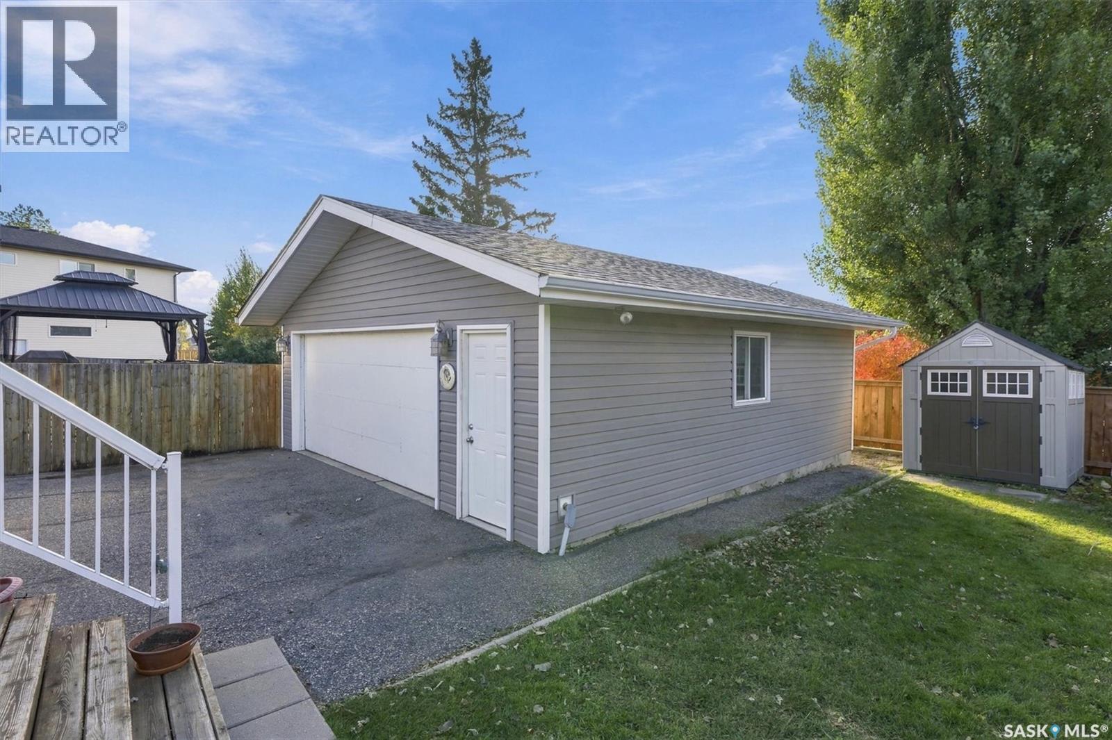 411 Nesbitt Way, Saskatoon, SK