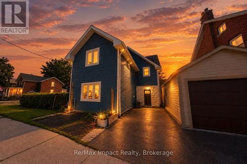 7 UNIVERSITY AVENUE E  Cobourg, ON K9A 1C6