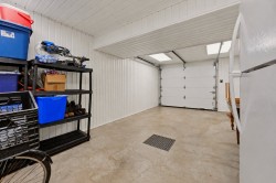 Garage -