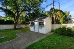 Shed -