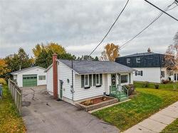 449 Canada ST  Fredericton, NB E3A 4A8