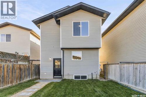 734 Lamarsh Lane, Saskatoon, SK 