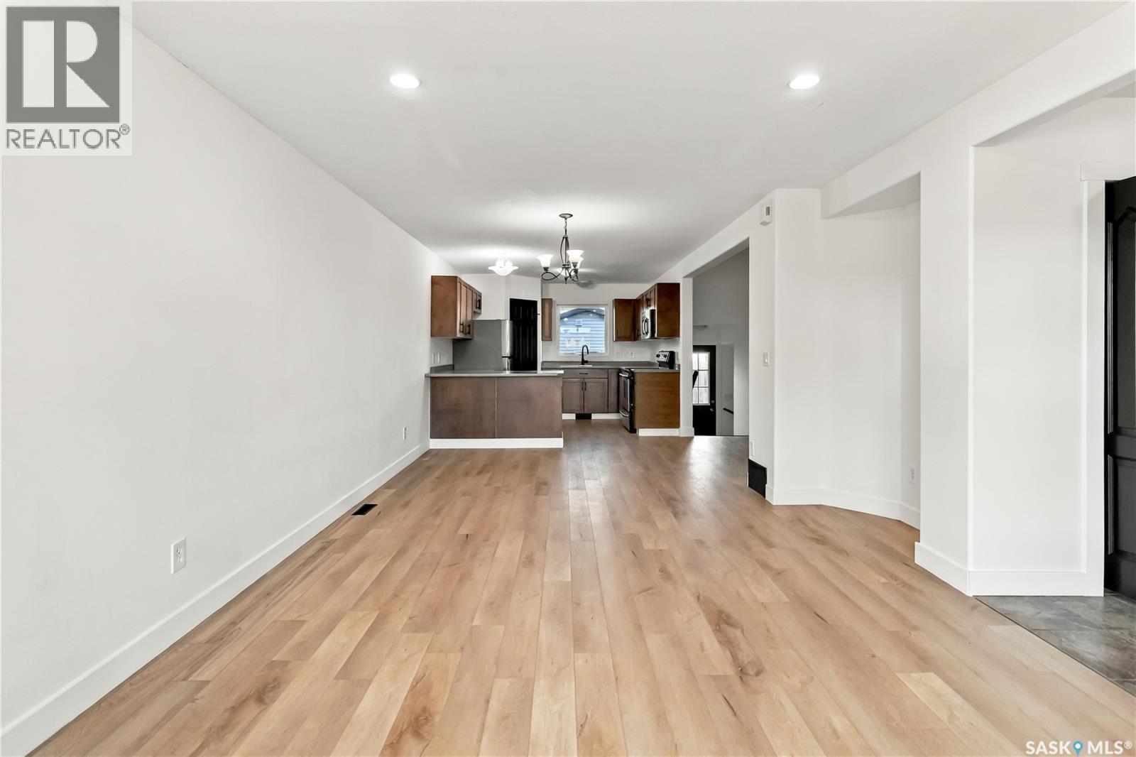 734 Lamarsh Lane, Saskatoon, SK